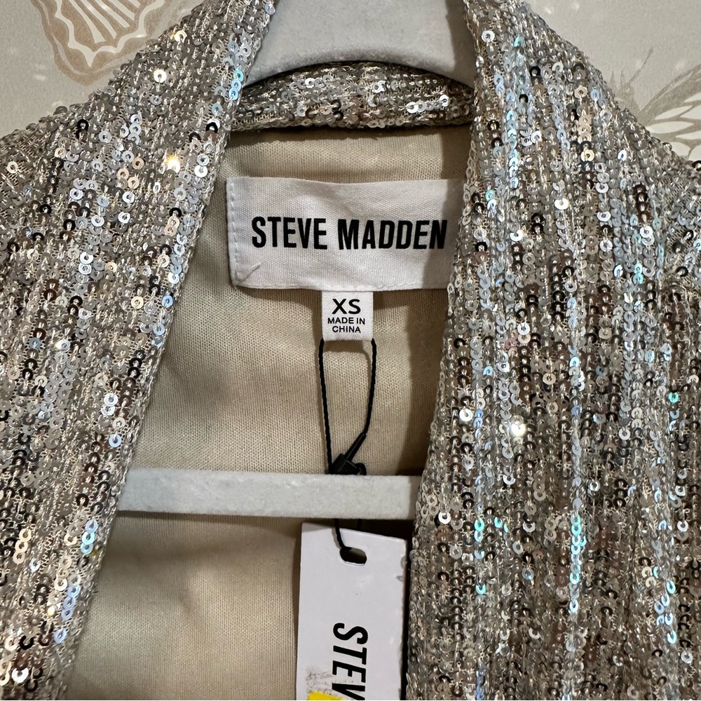 Steve Madden Sequin Jacket NWT - image 4